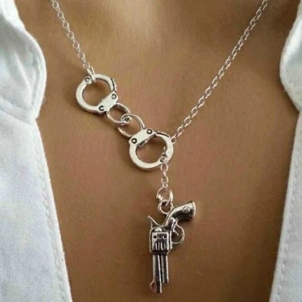 1Pcs Handcuff And Gun Lariat Necklace Fifty Shades Of Grey Pendant Necklace