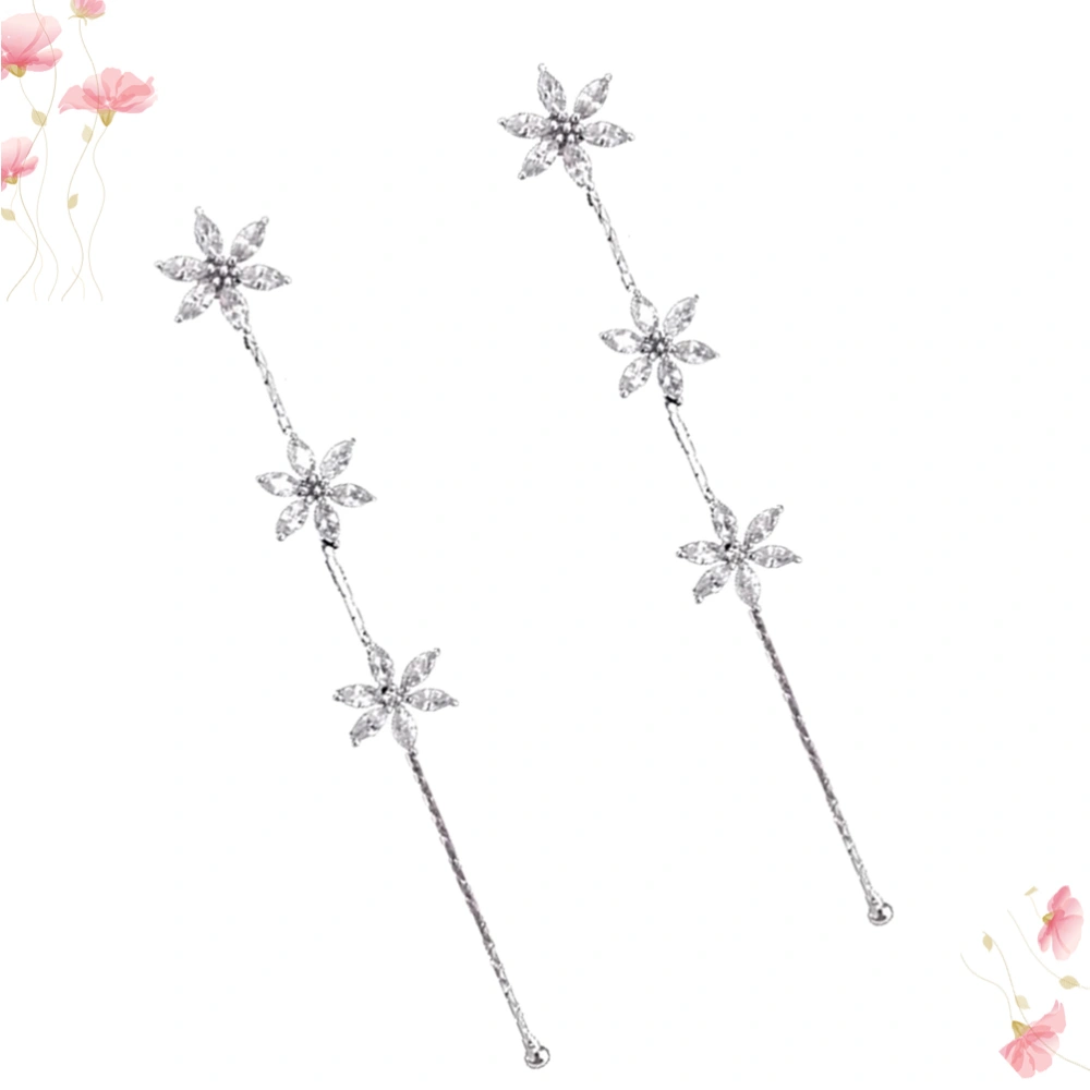 1Pair of Crystal Snowflake Dangle Earrings S925 Silver Earrings Allergy Free Jewelry for Women（Silver）