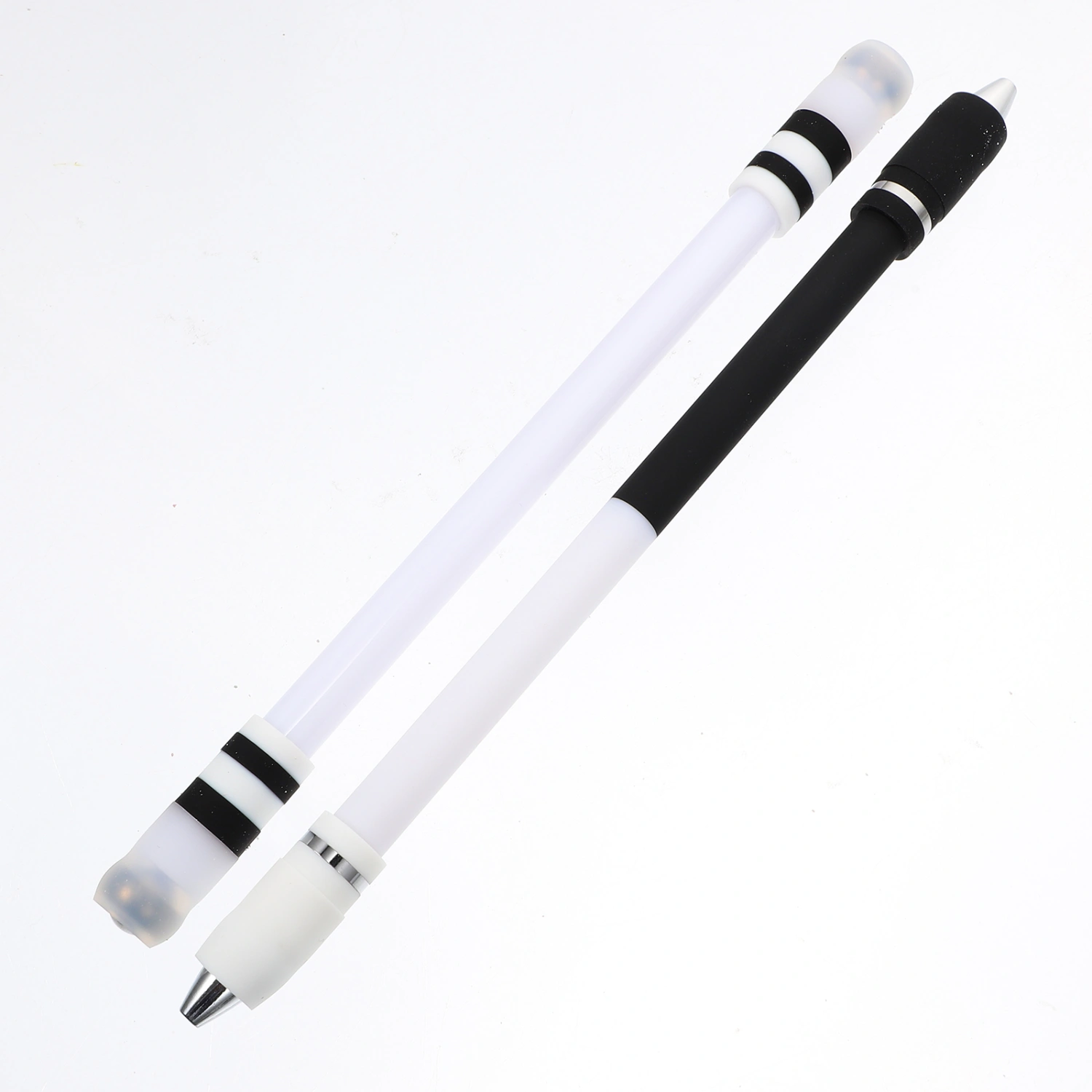 2pcs Professional Flying Pens Funny Flipping Pens Students Relieve Stress Pens