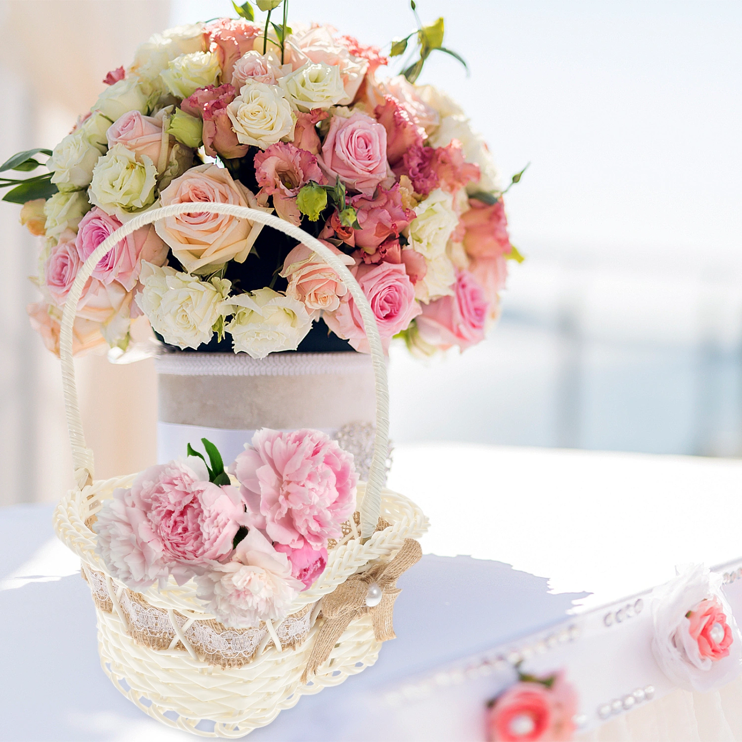 Wedding Basket Petal Storage Basket Handheld Flower Basket Heart Shape Basket