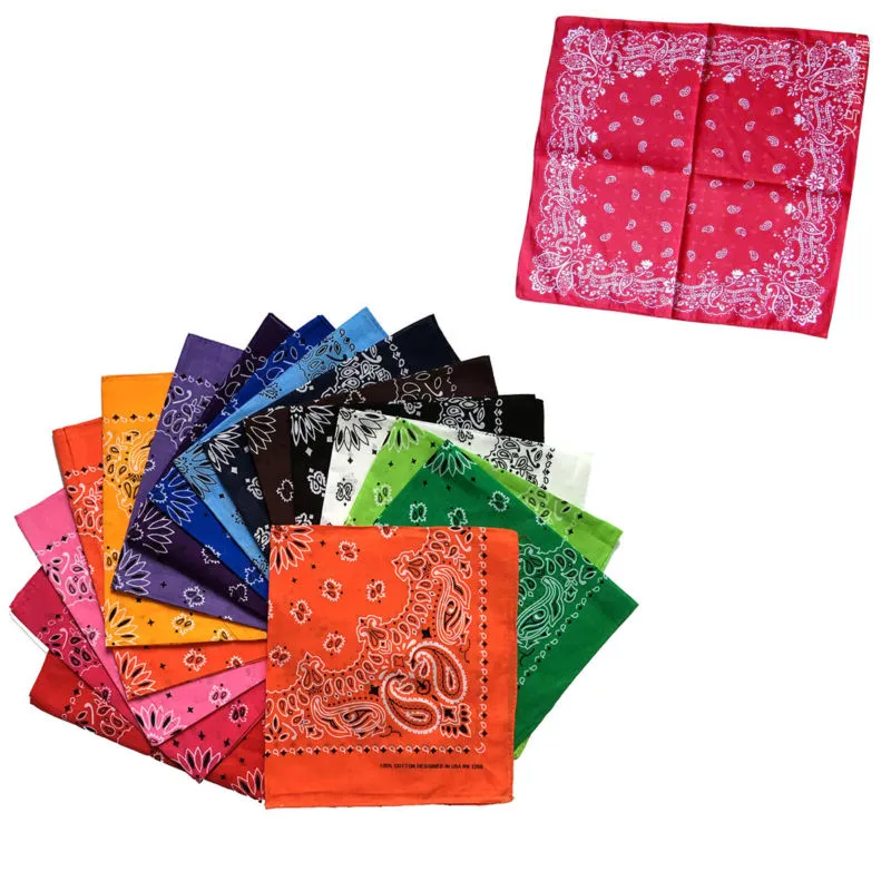 Women Small Square Satin Mocketer Flower Printed Hankerchief Silk Polyester Bug Cashew Printing Kerchief (Random Color)