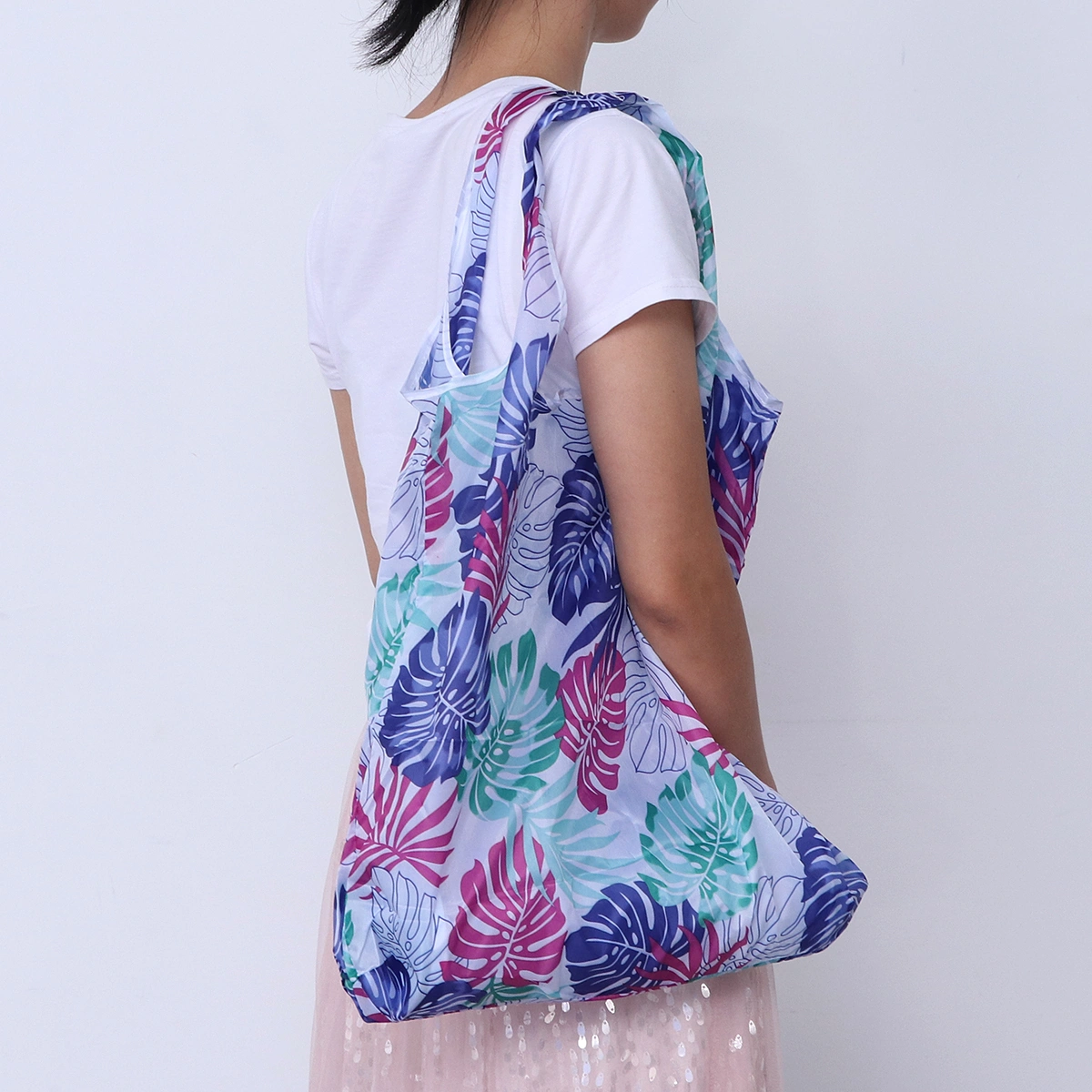 Polyester Foldable Shopping Bag Large Capacity Resuable & Machine Washable Shoulder Eco-friendly Storage Bag -  Banana Leaves Pattern