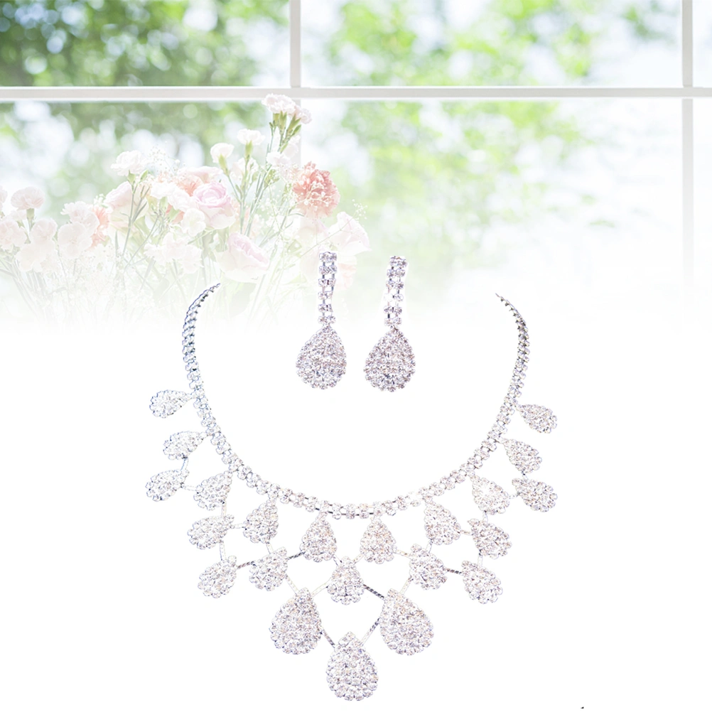 Bride Rhinestone Jewelry Necklace Set Elegant Pendant Jewelry Set Wedding Accessories Stage Jewelry Model Accessories(White)
