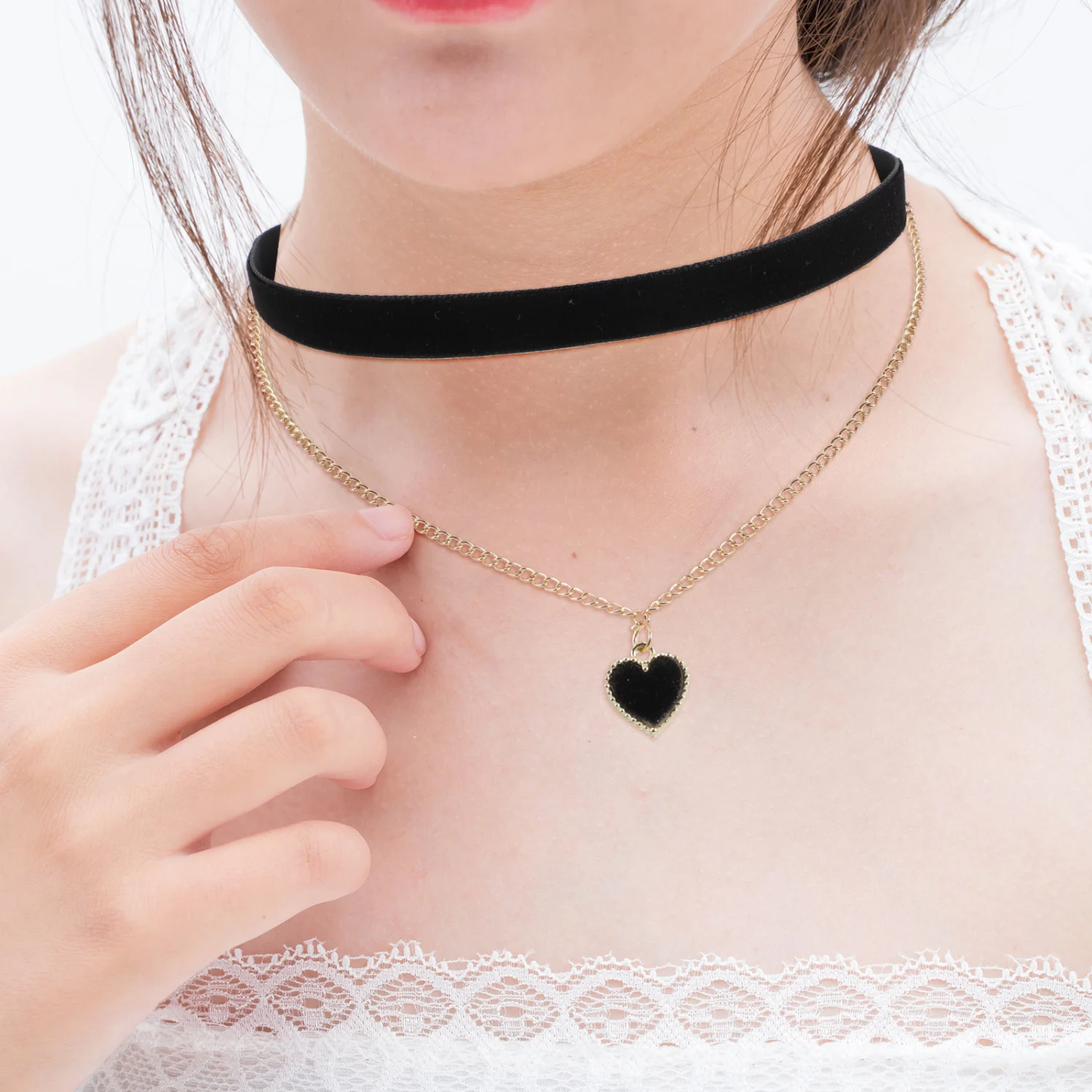 Choker Necklace Double Layer Clavicle Chain Heart Pendant Neck Chain for Women