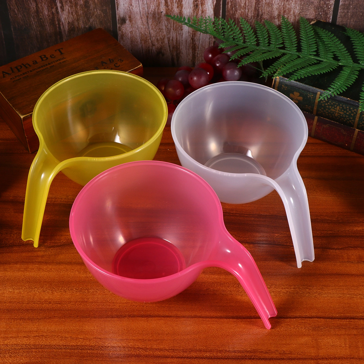 3pcs Simple Bowl Snacks Salad Bowl Plastic Sauce Mixing Bowl Microwave Cooking Bowl Food Serving Bowl (Yellow + Pink + Transparent White)
