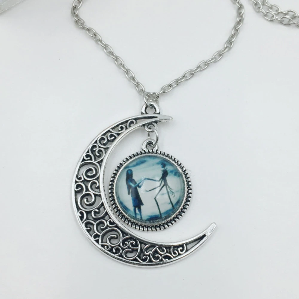 Fashion Silver Crescent Moon Pendant Necklace Glass Chain Necklace Women Friends Gift