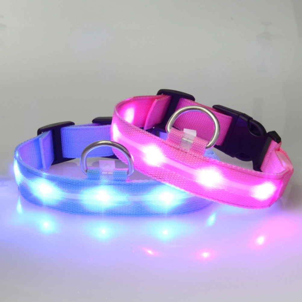 2.5CM Nylon Pet Dog Collar Night Safety LED Light-up Flashing Glow in the Dark Lighted Circular Pendant Collar Size M (Blue Light)