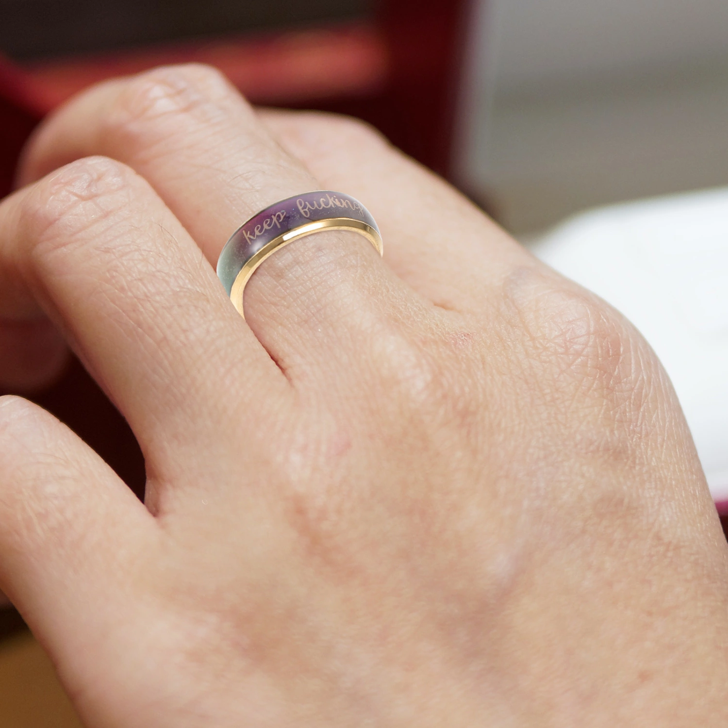 1Pc Fashion Ring Ornaments Temperature-changing Couple Ring Size 6 (Golden)