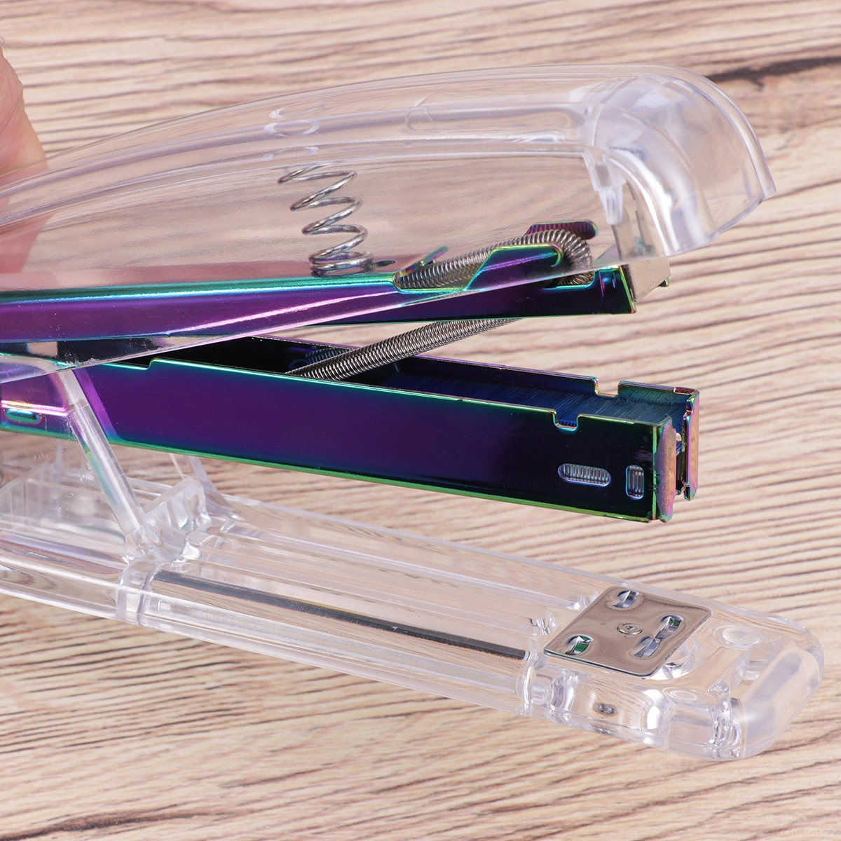 Desktop Stapler Classic Modern Design Stapler Stapling Machine for Office School Home (1 Stapler + 1 Box Stapling Nail)