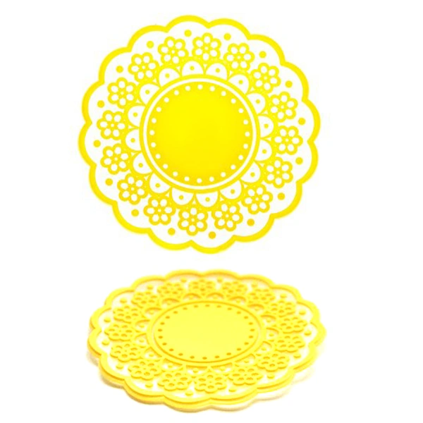 4pcs Translucent Hollow-out Lace Pattern Non-slip Insulated Round Silicone Cup Coasters Mats Pads Holders (Yellow)