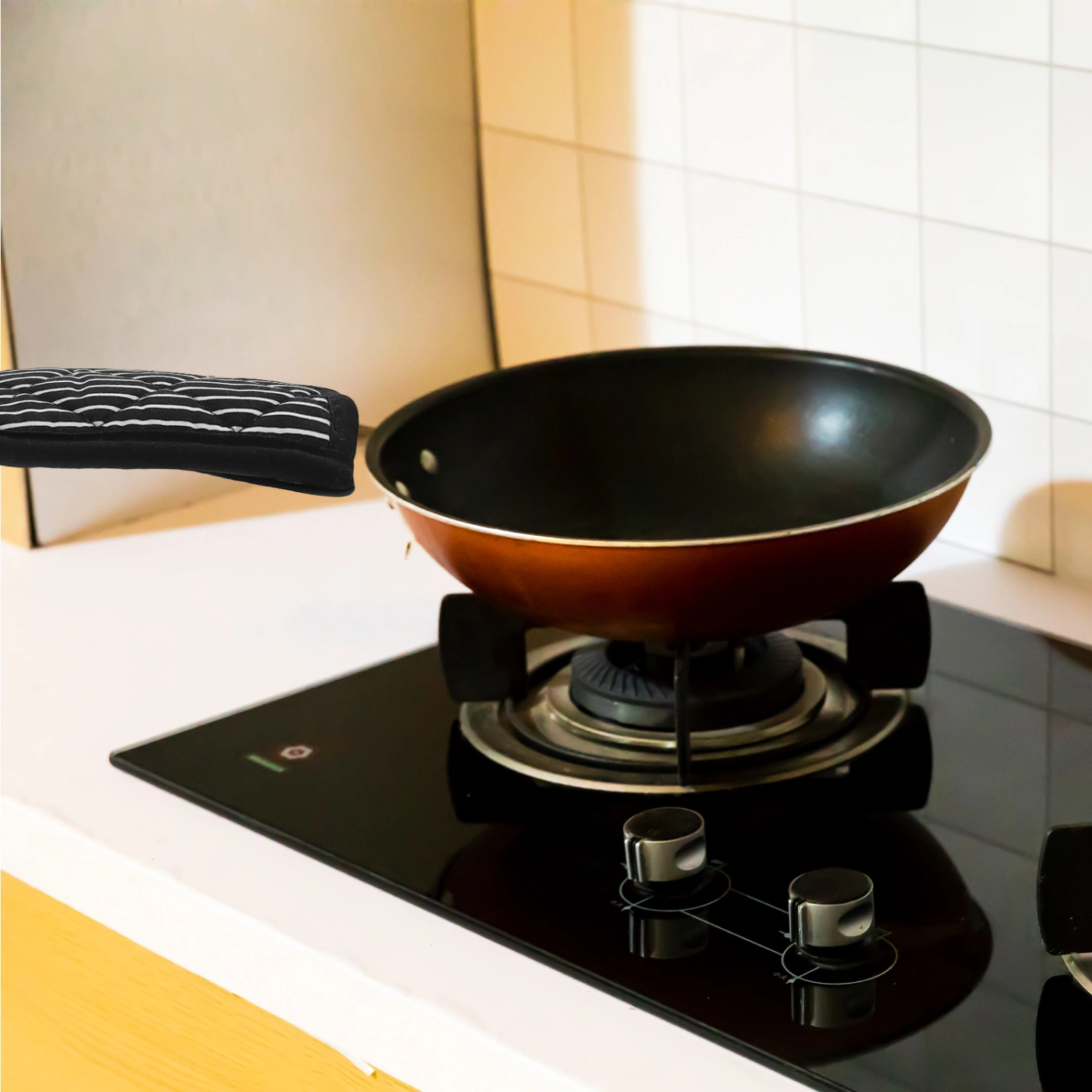 2pcs Iron Skillet Handle Covers Pot Handle Covers Heat Resistant Pot Handle Holders