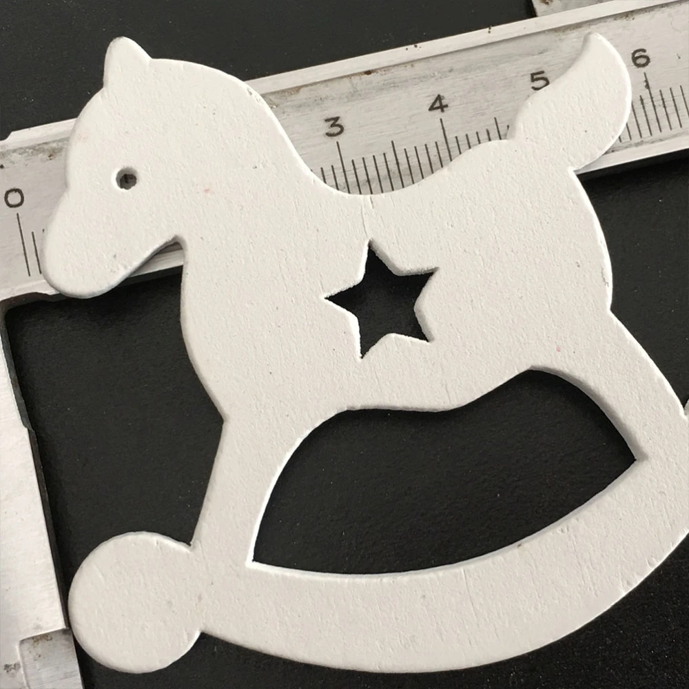 10pcs Cartoon Horse Christmas Tree Pendant Wooden Craft Decor Party Supplies (White)