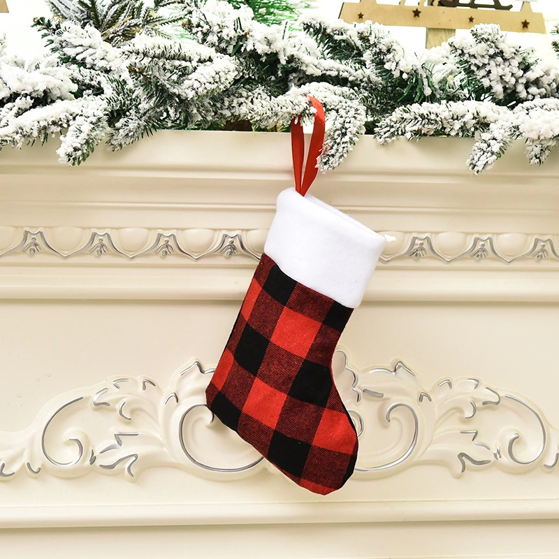 10pcs Christmas Plaid Stocking Pendant Xmas Tree Hanging Stocking Bulk Xmas Gift Wrapping Stocking