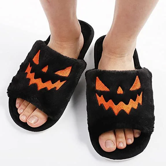 1 Pair Halloween Slippers Pumpkin Slippers Plush Slipper Non-slip Sole Soft Slipper