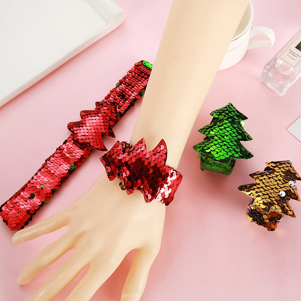 2PCS Xmas Sequin Bracelets Christmas Tree Paillette Wristband for Children Kids (Random Color)