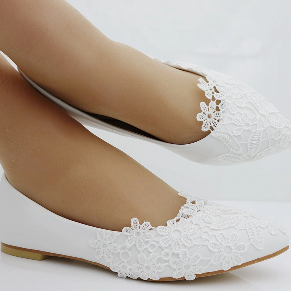 1Pair Lace Flat Bottom Shoes Elegant Wedding Shoes Outdoor Casual Shoes White