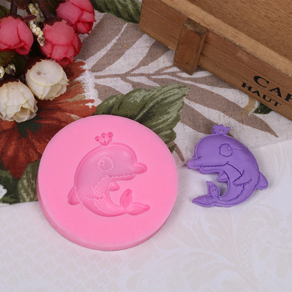 Baking Cake Mould Cartoon Dolphin Shape Silica Gel Molasses Cake Mold Cake Decoration (Pink)