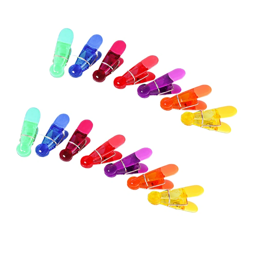 14pcs Plastic Small Clips Clothespin Windproof Sock Bra Clothes Laundry Non-slip Clips for Home (Random Color)