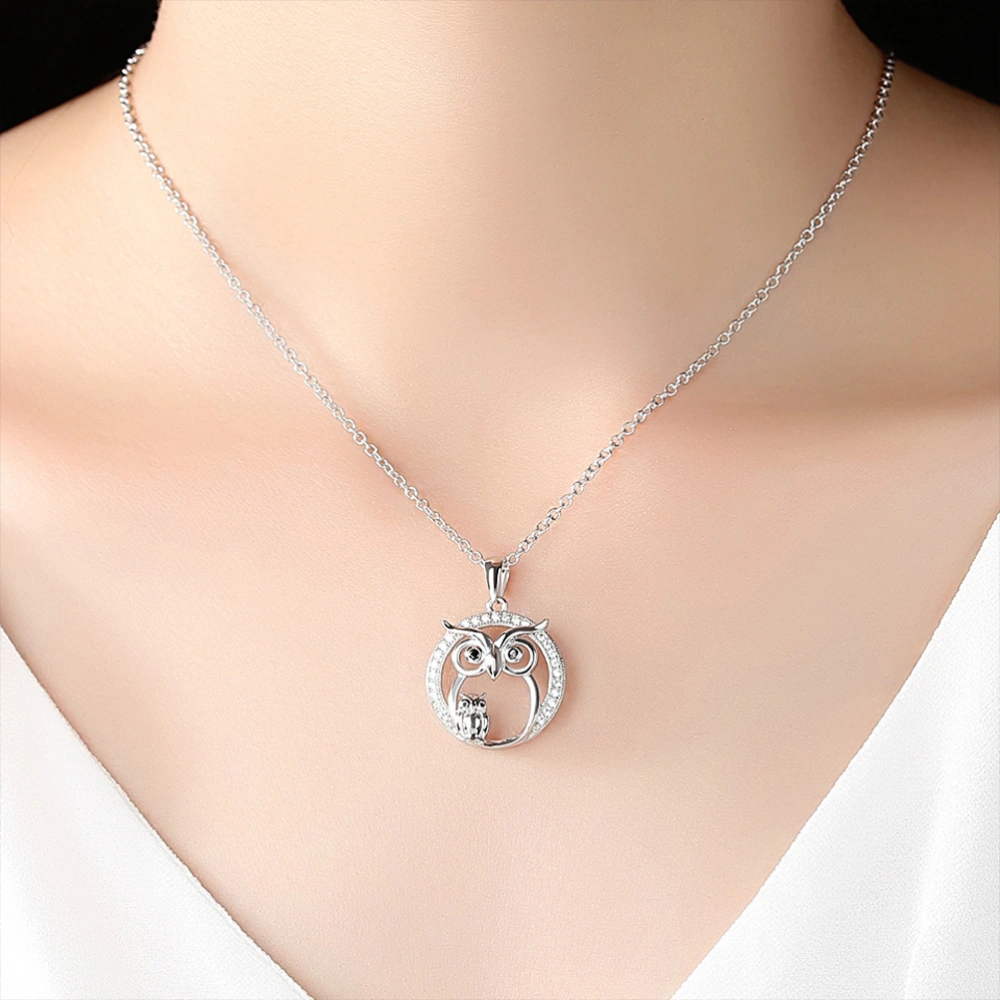 1Pc Creative Hollow out Owl Pendant Necklace Delicate Zircon Inlaid Necklace Elegant Charming Necklace Jewelry for Women Ladies