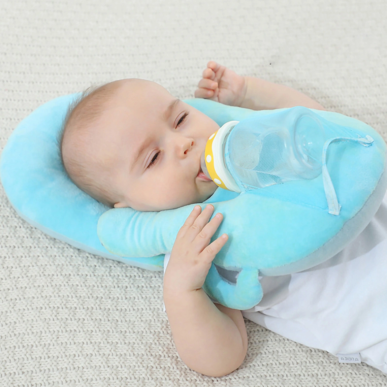 Newborn Feeding Pillows Cotton Breathable Multifunction Adjustable Baby Bottle Holder Pillows for Toddlers Blue Adjustable