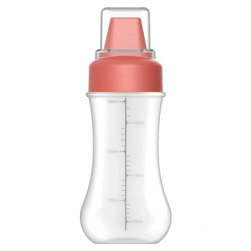 Squeeze Bottle Graduated Thicken Bottle Clear Identifying Labels Convenient Sauce Bottle for Kitchen Red