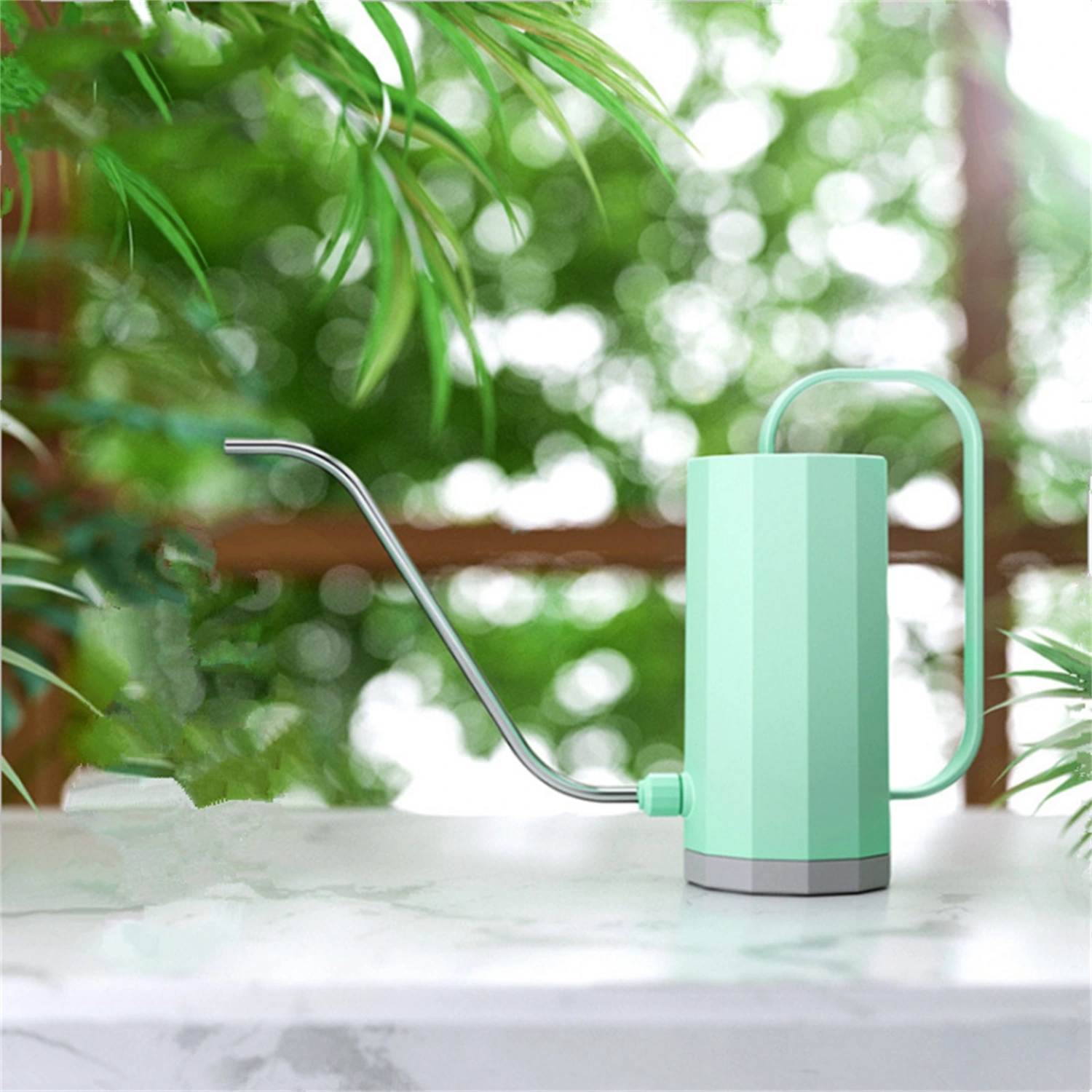 Watering Pot Plastic Horticultural Potted Flower Nordic Style Watering Can with Long Curved Nozzle Green
