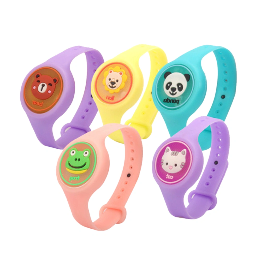 Luminous Mosquito Repellent Bracelet Silicone Insect Repellent Watch Toy for ChildrenRandom Cartoon Pattern