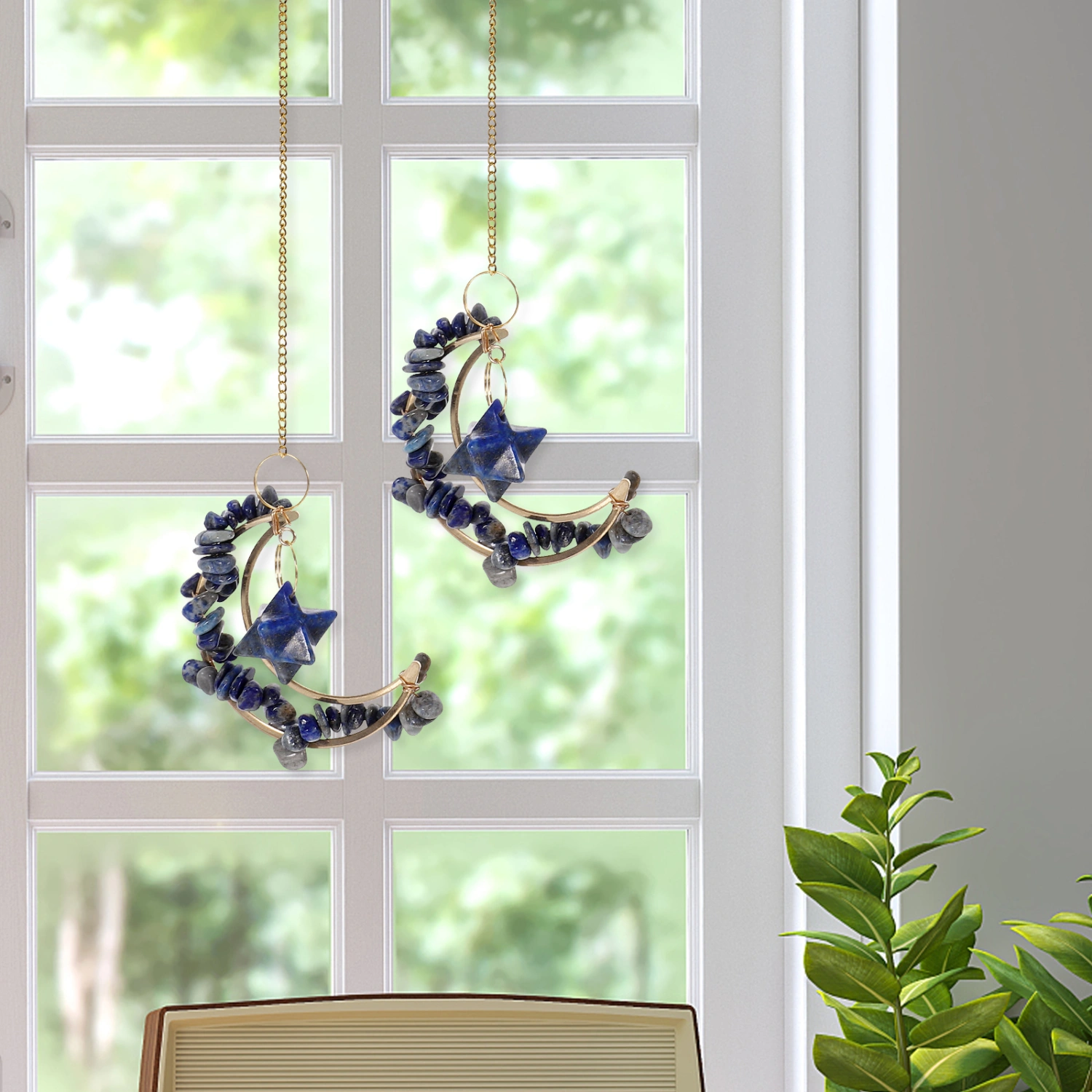 Moon Shaped Hanging Suncatcher Decor Hanging Crystal Sun Catcher Garden Layout Suncatcher Pendant
