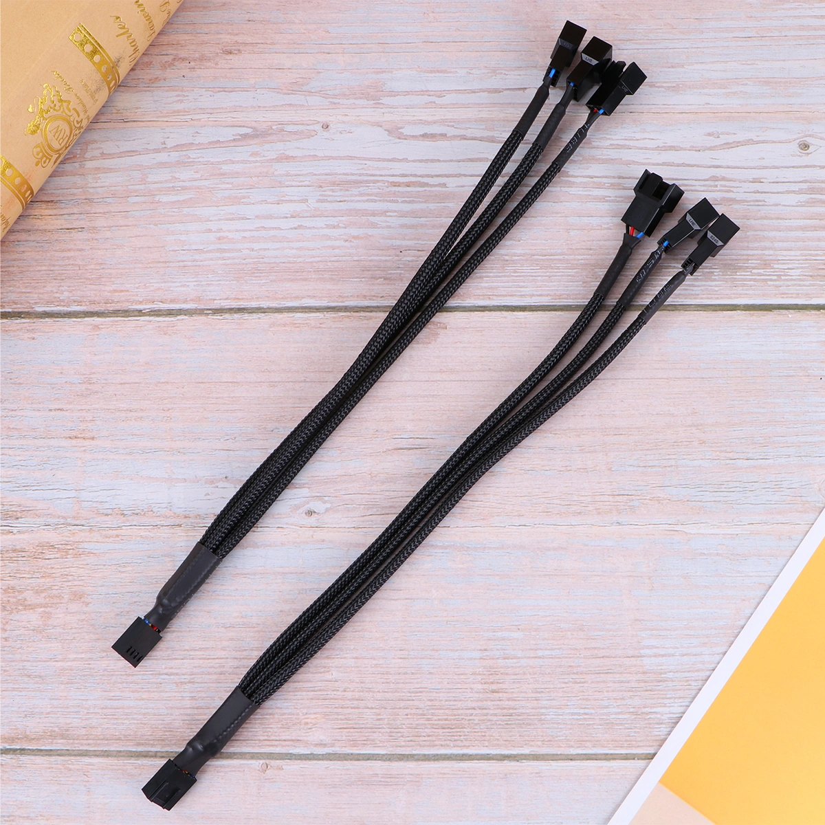2Pc 1 to 3 Mainboard 4 PIN Fan Extention Cables PWM 4P Adapter Cable Computer Case Mainboard 4 PIN Power Cables Connectors Fan Splitter