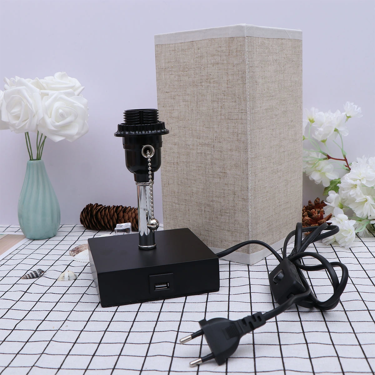 Square Fabric Shade Bedside Night Light with USB Charging Port Minimalist LED Table Lamp for Bedroom Living Room Cafe with EU Plug
