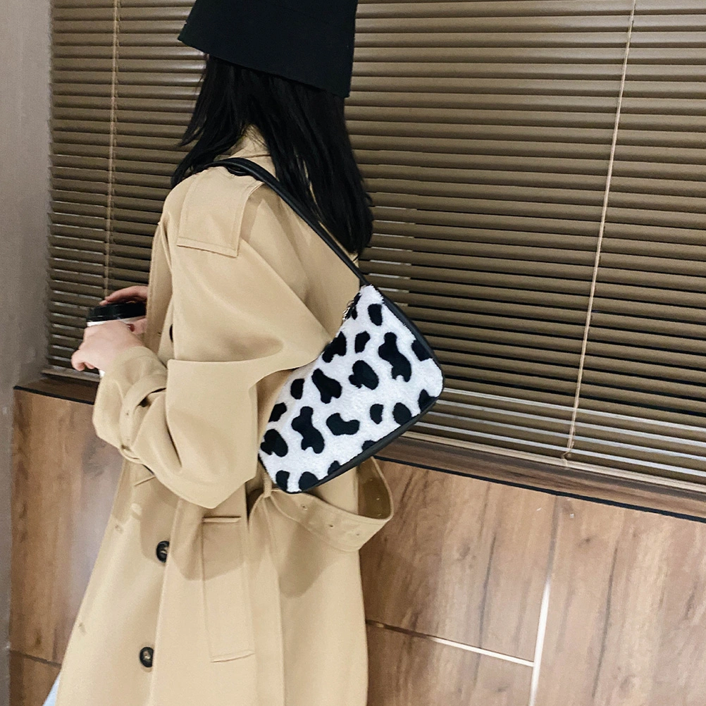 1pc Daily Underarm Bag Woman Travel Tote Bag Stylish One-shoulder Tote Organizer