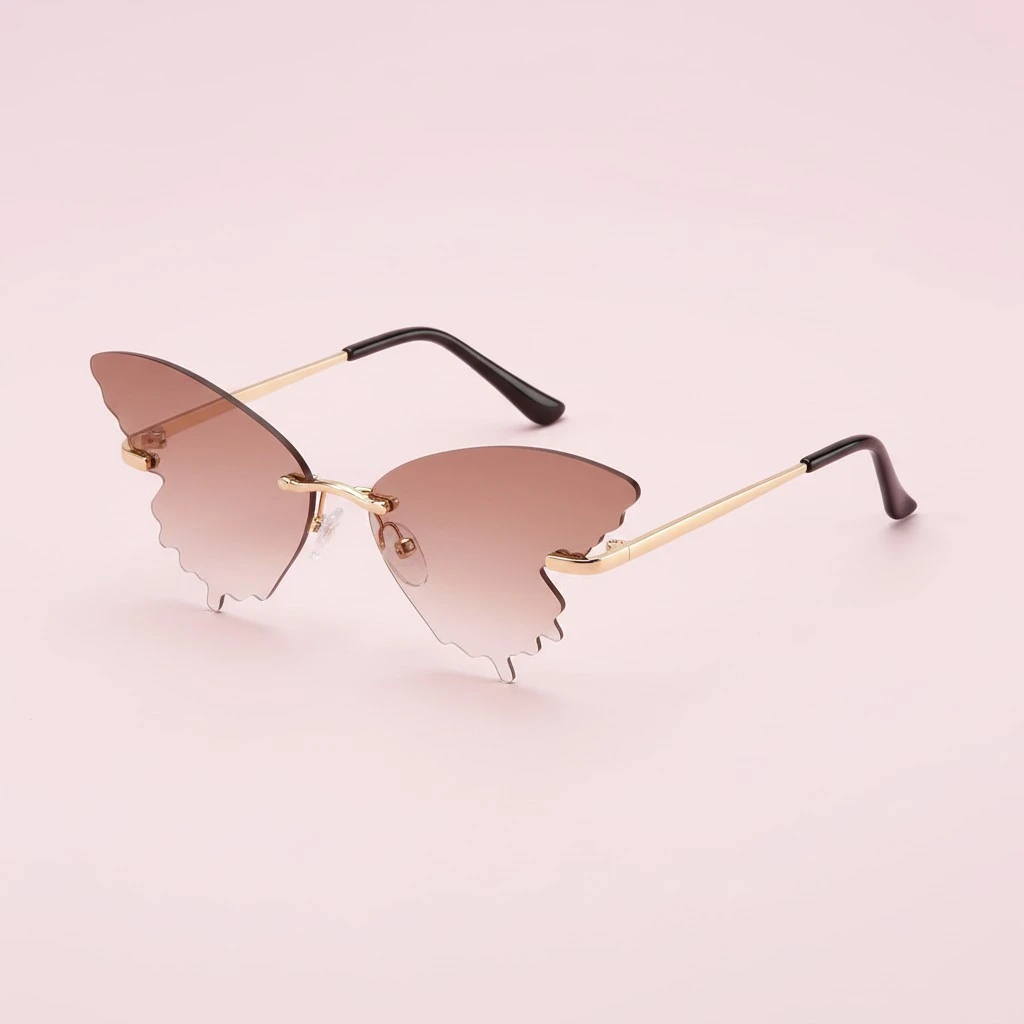 1Pc Lovely Pattern Sun Glasses Funny Sunglasses Outdoor Sunshades Glasses for Kids Wearing (Gradient Tea)