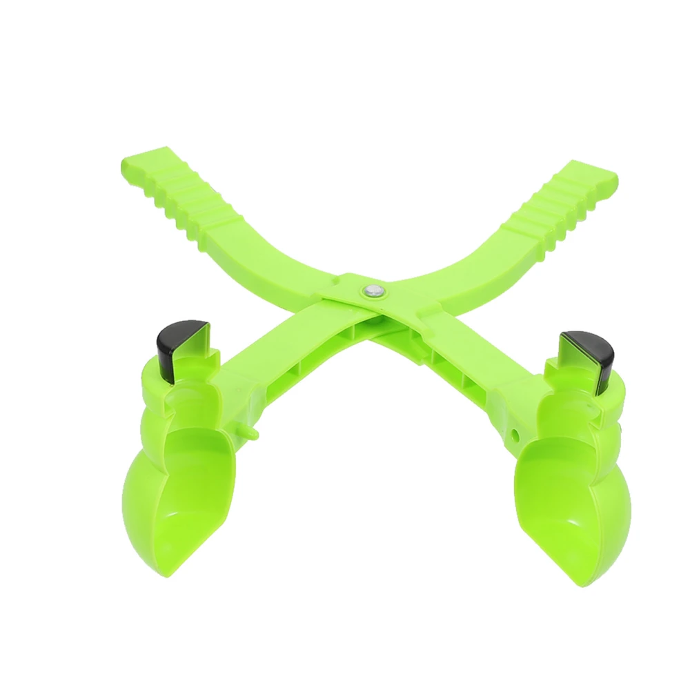 1pc Creative Outdoor Snowball Plaything Snowball Maker Tool (Random Color)