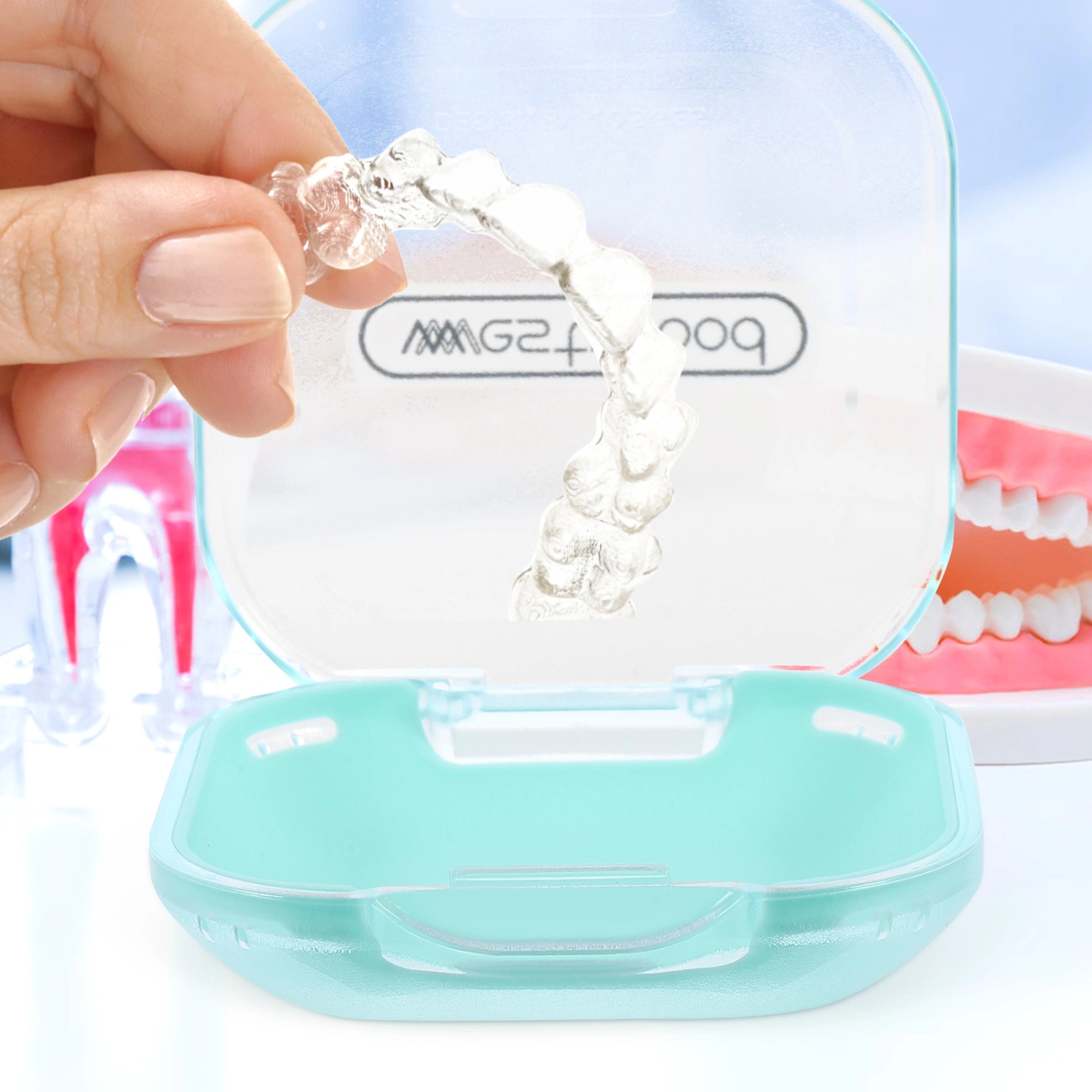 Multi-function Denture Case Travel Retainer Case Retainer Box Denture Storage Box