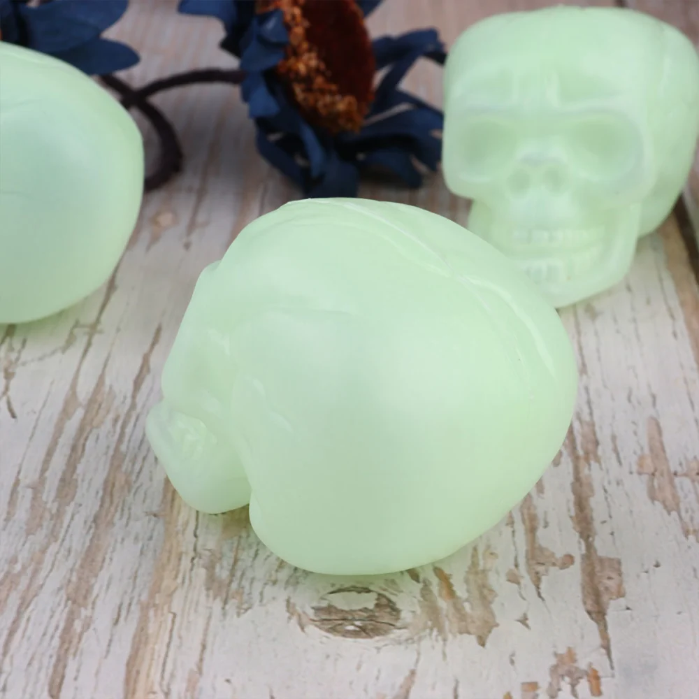 20PCS Halloween Luminous Skull Glow-in-the-dark Toy Horror Theme Party Props Green