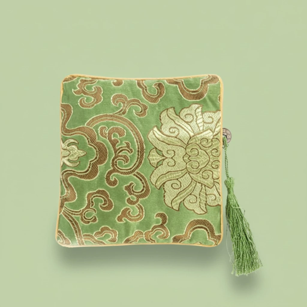 Vintage Tassel Jewelry Embroidery Wallet Small Change Purse with Zipper (Light Green)