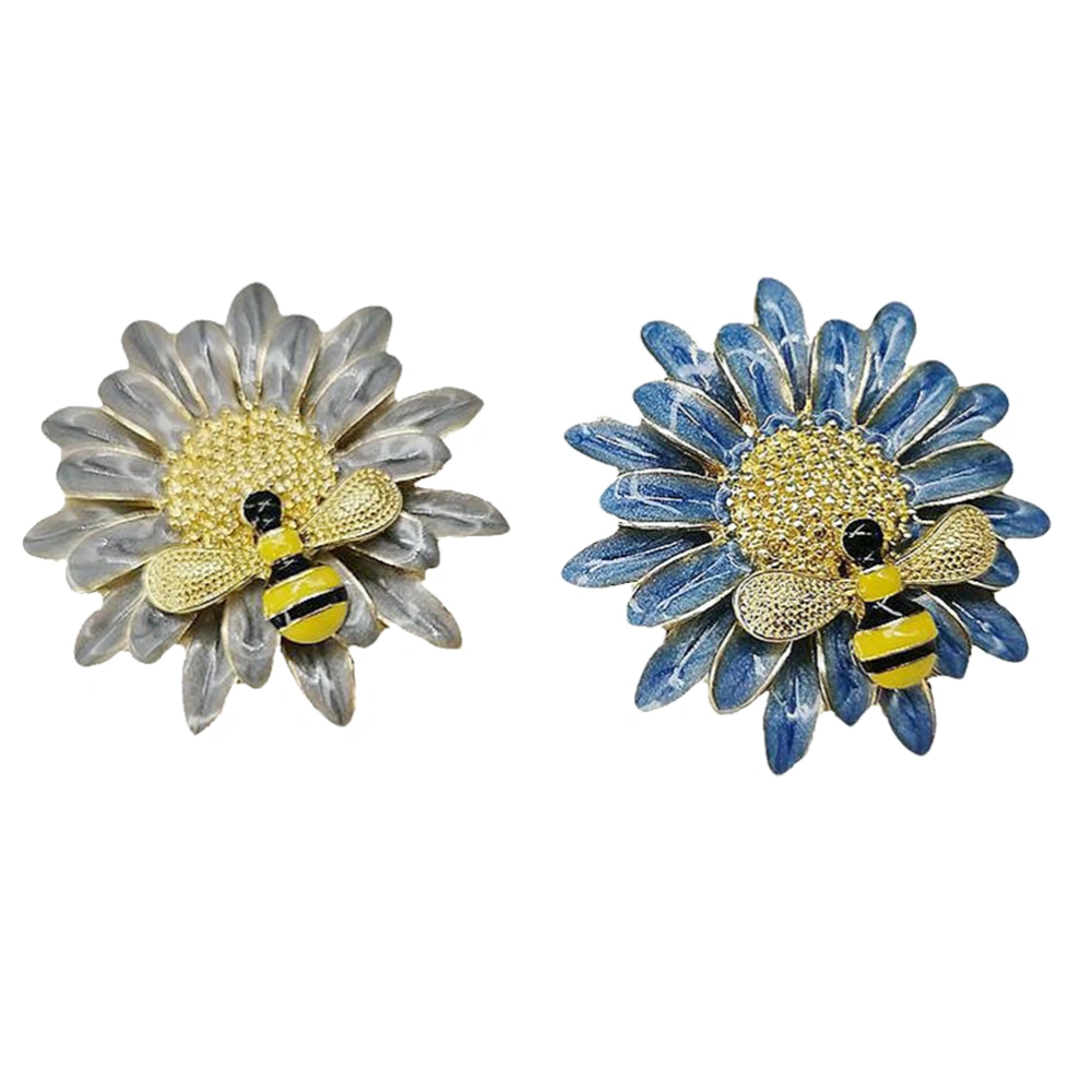 2pcs Alloy Women Brooch Sunflower Daisy Brooch Delicate Decorative Bee Breastpin Clothes Accessary fror Women Girls (Black + Grey)