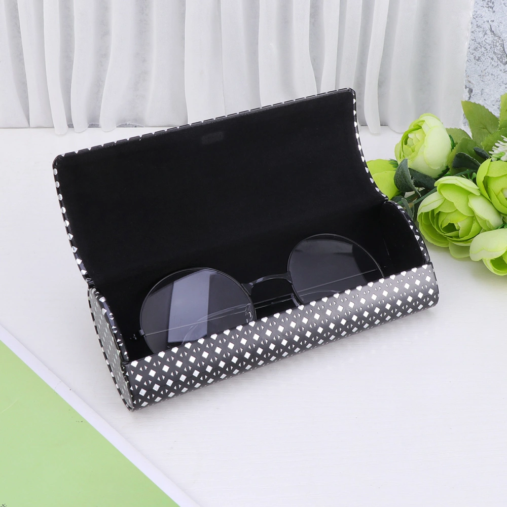 2pcs Simple Eyeglasses Boxes Rhombus Design Glasses Case Spectacle Box Fashion Glasses Case for Students (Black and White)