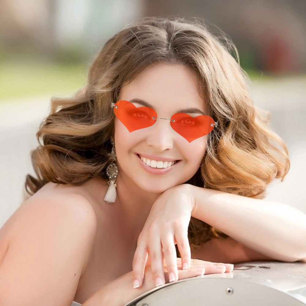 1 pair of Sunglasses Adult Sunglasses Beach Photo Prop Heart Shape Eyewear