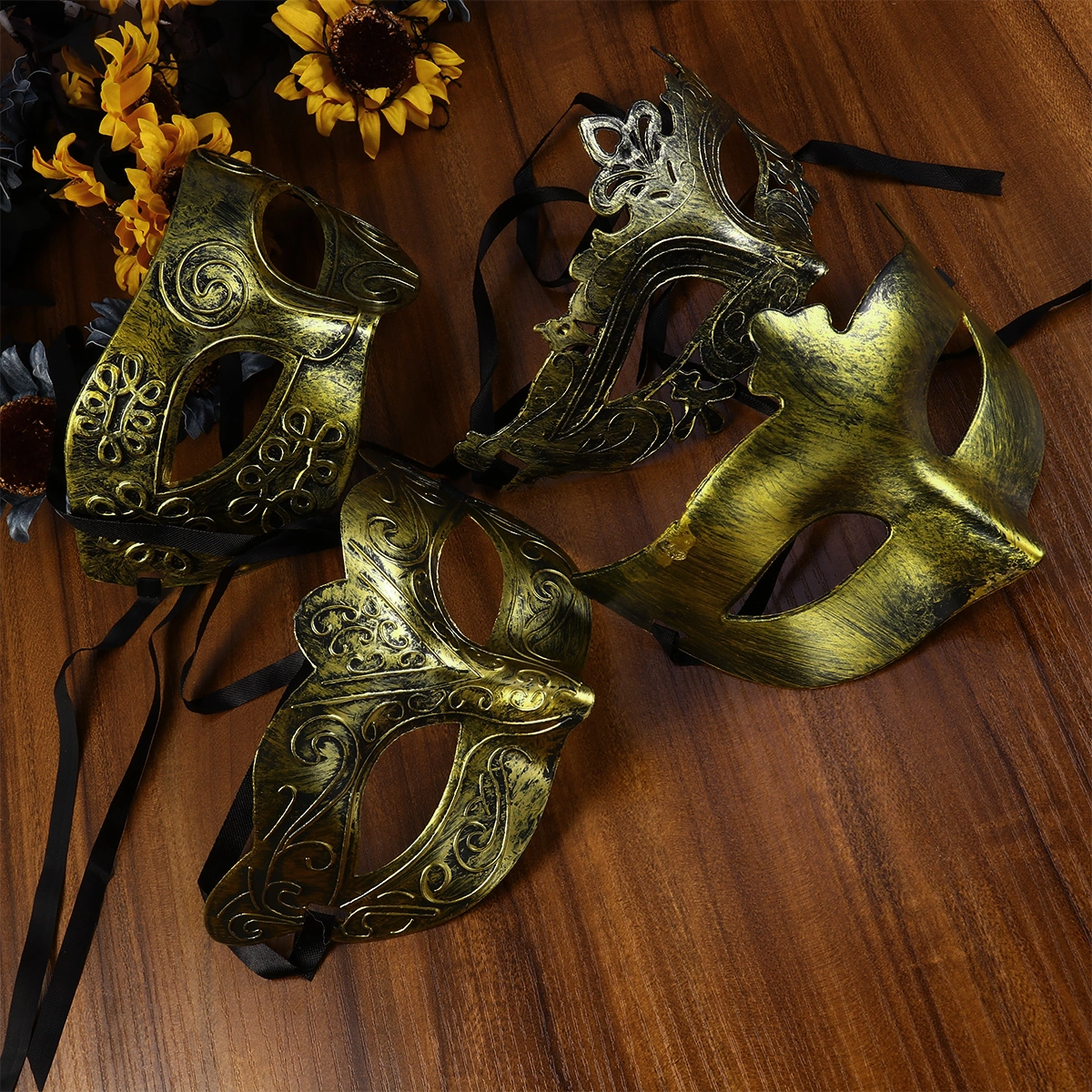 4pcs Vintage Mask Half Face Mask Costume Prop Accessory for Masquerade Cosplay Costume Party Performance (Golden)