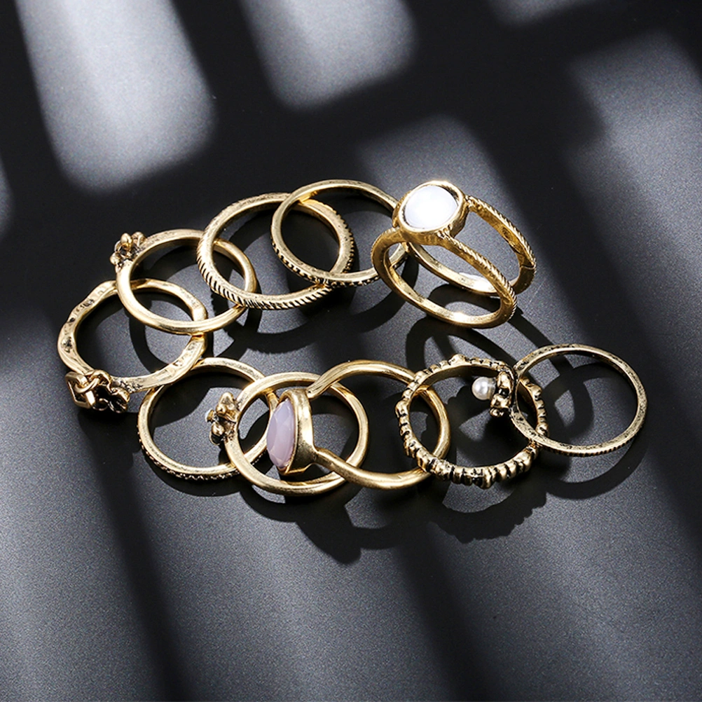 8pcs Women Men Bohe Style Antique Ring Set Gothic Punk Ring Kit for Hands Finger Decoration (Antique Gold)