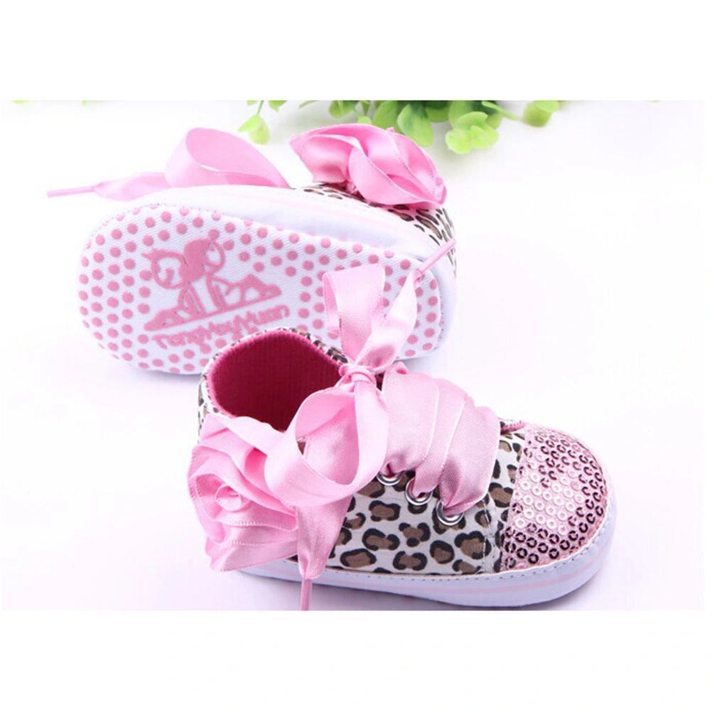 Pair of Baby Girls Leopard Pattern Decor Prewalkers Shoes (Pink)