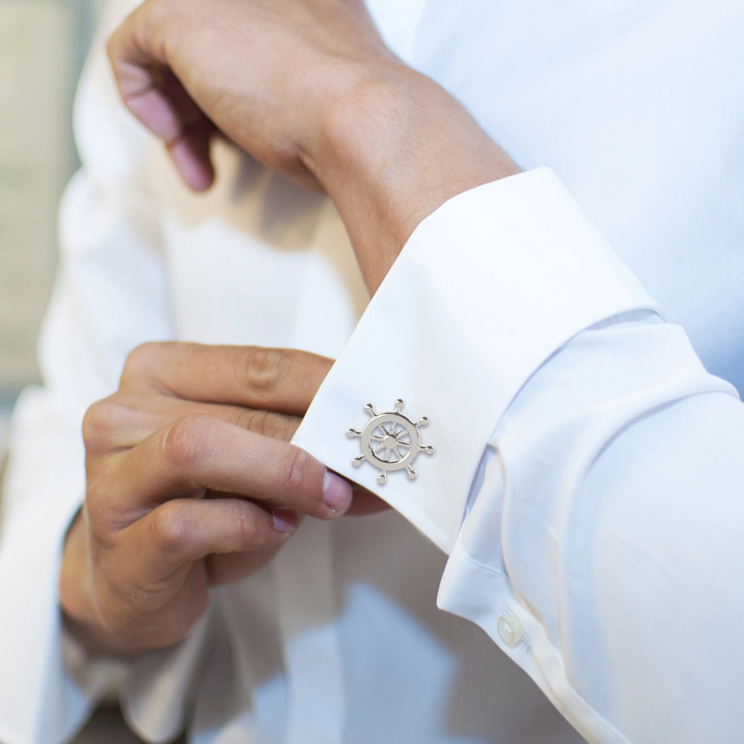 1Pair Fashion Cuff Links Male Ship Steering Wheel Cuff Studs Shirt Cuff Links