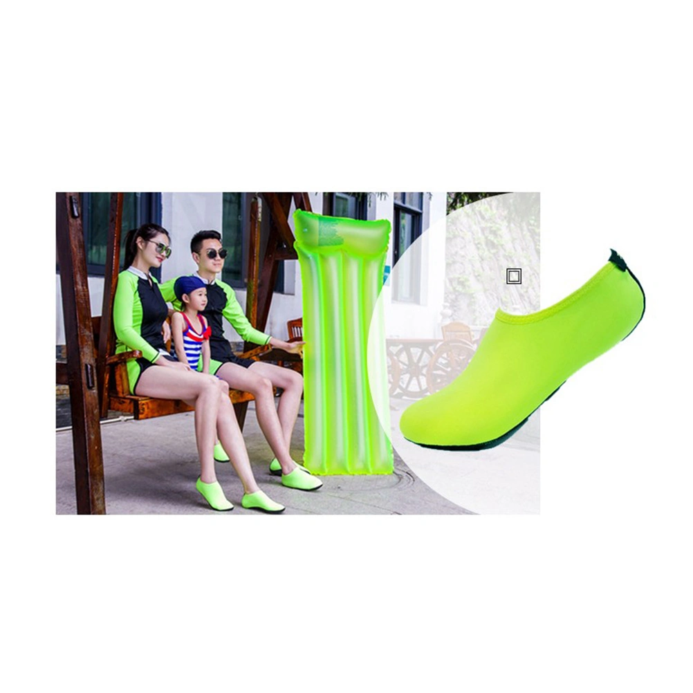1 Pair Water Sports Diving Socks Swimming Snorkeling Non-slip Seaside Beach Shoes for Man Woman Size L (Fluorescent Green)