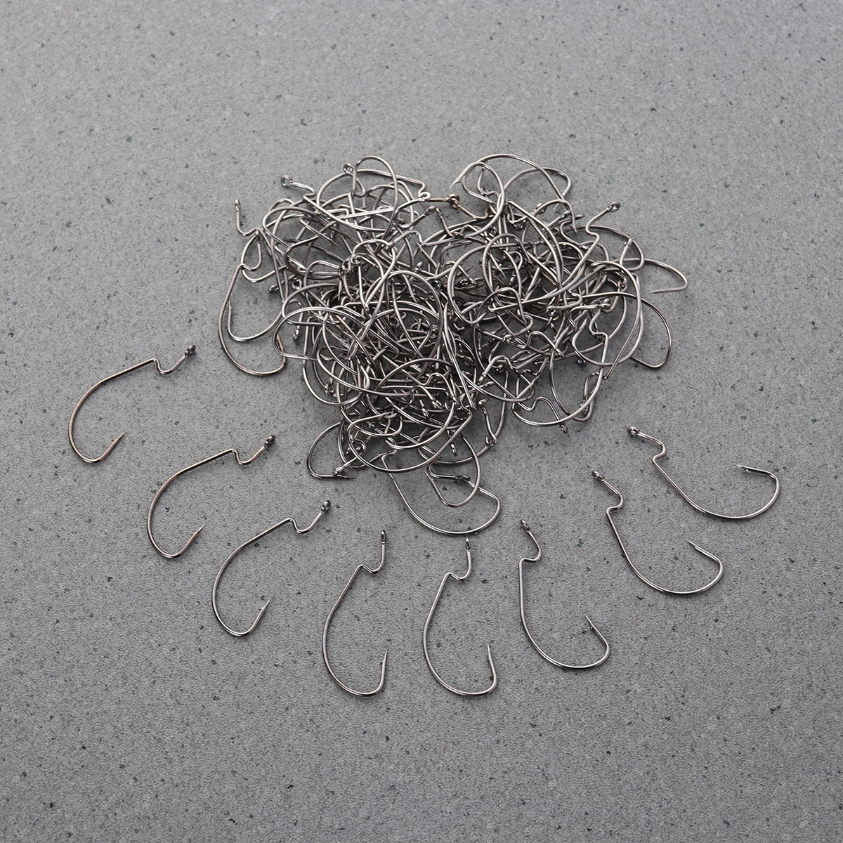 100 PCS Fishing Hooks High Carbon Steel Perforated Fishing Hooks Fly Fishing Hooks Fishing Tackle for Salt Water Fresh Water Lakes Rivers Streams - 2/0# (Silver)
