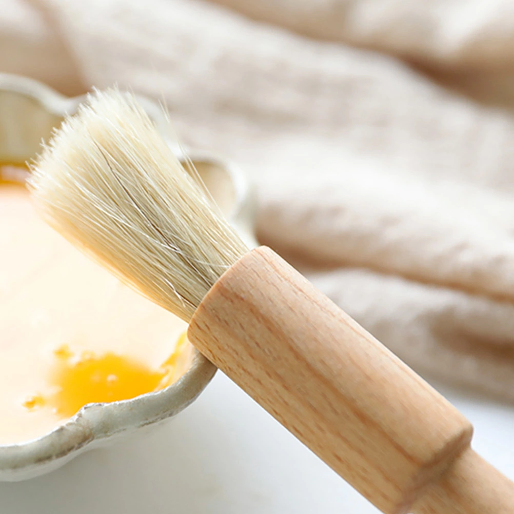 2Pcs Kitchen Grill Oil Brushes Pastry Brush Baking Tool Bakeware Bread Cooking Brushes for Kitchen Khaki (Round, Flat)
