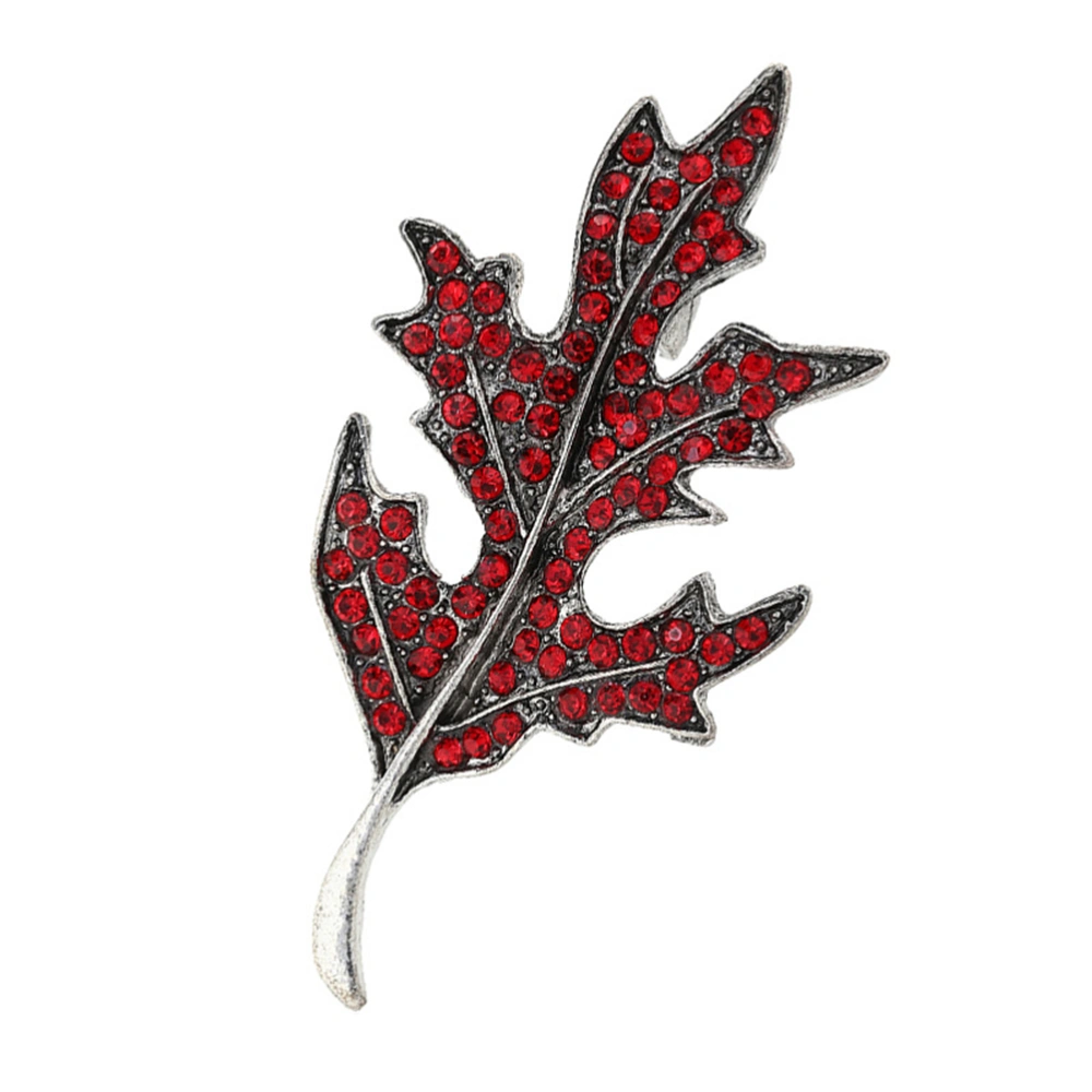 Exquisite Maple Leaf Brooch Delicate Rhinestone Diamante Leaf Shaped Breastpin Corsage