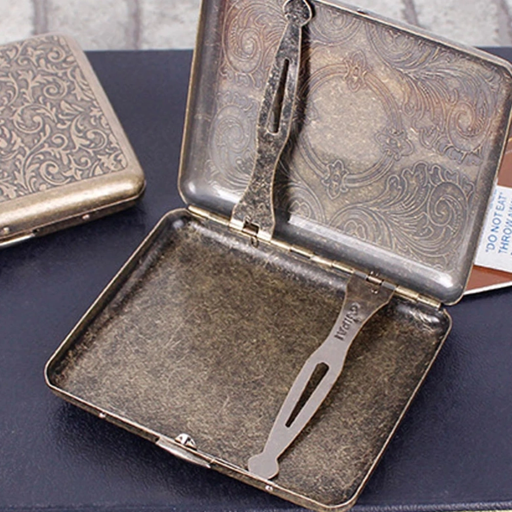 Stainless Steel Cigarette Case Portable Cigarette Case Vintage Style Cigarette Box