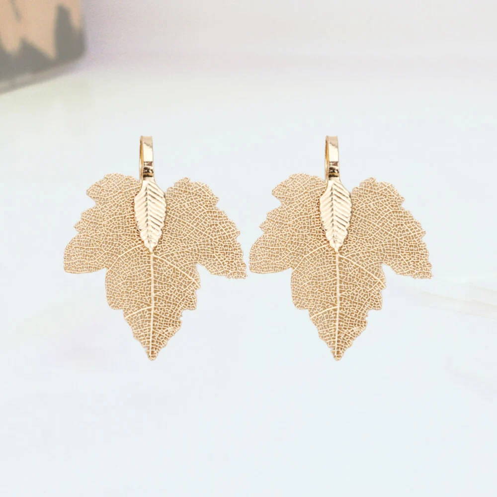 2 Pcs Plating Copper Pendant Maple Leaf Grain Hanging Pendants for DIY Jewelry Necklace Earrings Making (Golden)