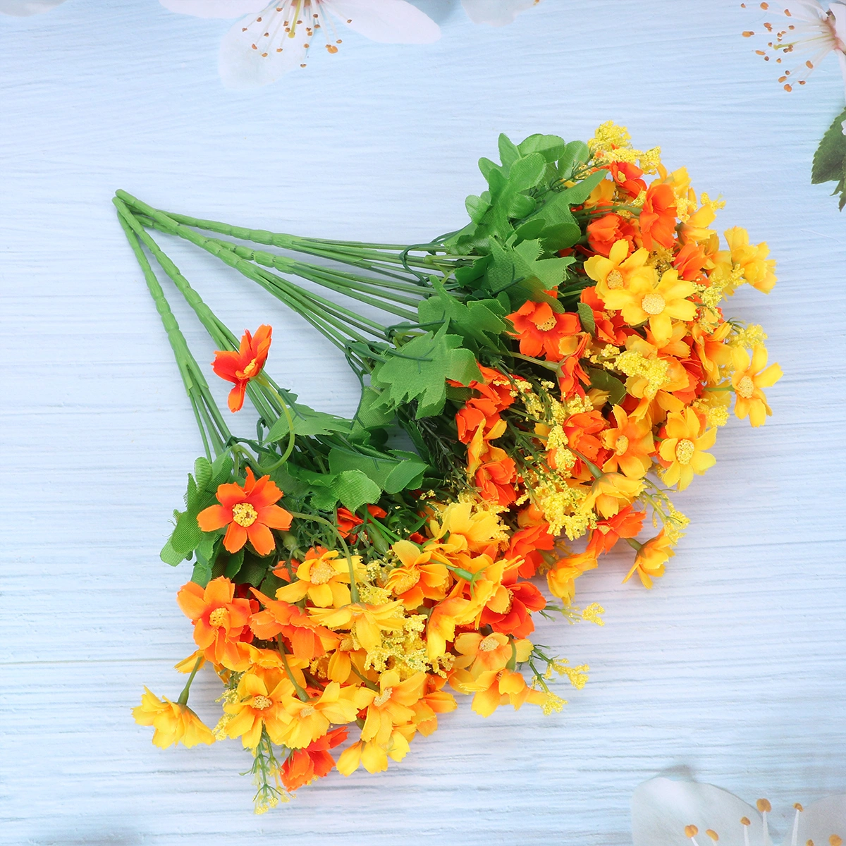 5Pcs/ Set Artificial Daisy Bouquet Silk Simulation Flowers Decorative Flower Arrangement Supplies for Wedding Home Party Garden (Red)